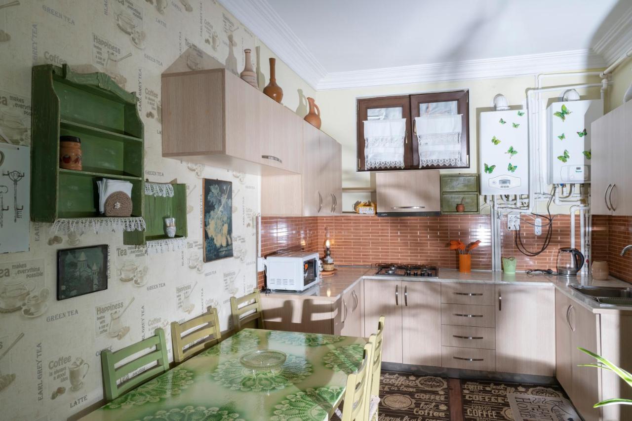 Elia Boutique Hostel Tbilissi Extérieur photo